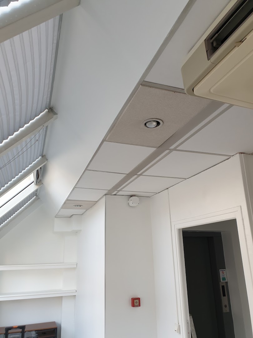 Jean CAILLAT Bricoleur Pro ; Jean CAILLAT The Handyman — Photos 6